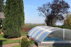 Garten mit Pool